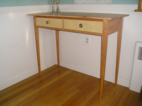 SHAKER TABLE